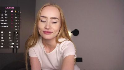 JanicePhaneuf live cam on Cam4