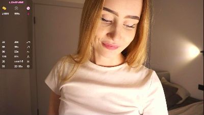JanicePhaneuf live cam on Cam4