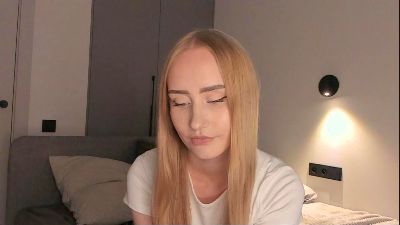 JanicePhaneuf live cam on Cam4
