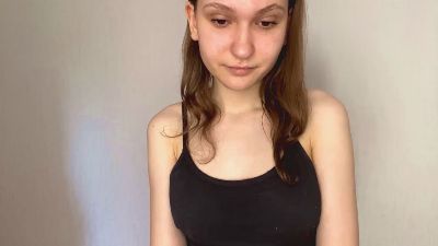 JanieGallosa live cam on Cam4