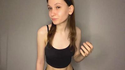JanieGallosa live cam on Cam4