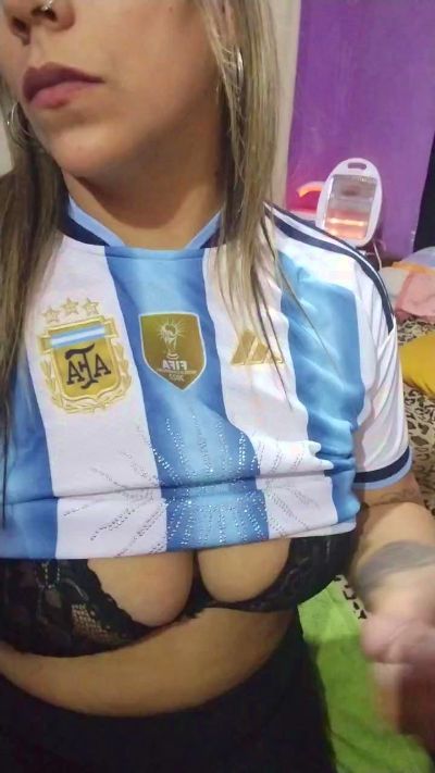 Jannahot2024 live cam on Cam4