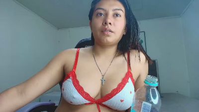 Janne_01 live cam on Cam4