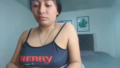 Janne_01 live cam on Cam4