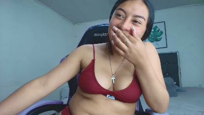Janne_01 live cam on Cam4