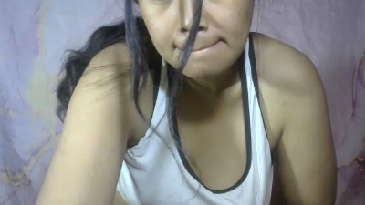 Jannellah96_ live cam on Cam4