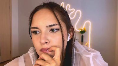 JanyceWotring live cam on Cam4