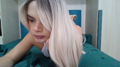 Jasmine_Monella live cam on Cam4