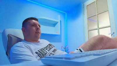 Jasonjacks8 live cam on Cam4