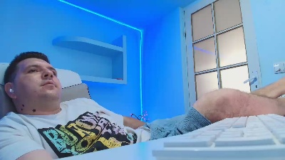Jasonjacks8 live cam on Cam4