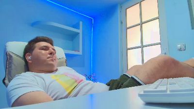 Jasonjacks8 live cam on Cam4