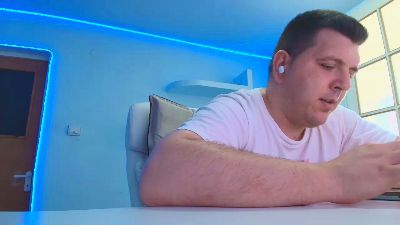 Jasonjacks8 live cam on Cam4