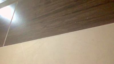 Javi2024 live cam on Cam4