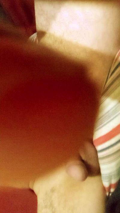 JavideSuarez31 live cam on Cam4