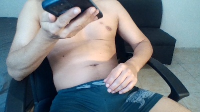 Javier898989 live cam on Cam4