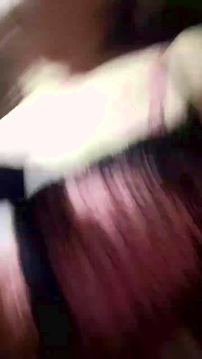 Javieritaaa28 live cam on Cam4