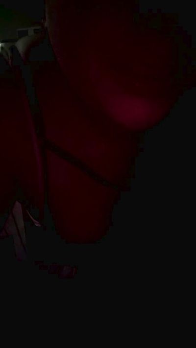 Javieritaaa28 live cam on Cam4