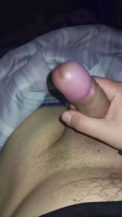 Javiii live cam on Cam4
