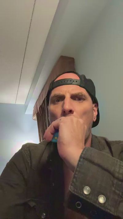 Jaxsin live cam on Cam4
