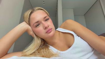 JayBuszak live cam on Cam4