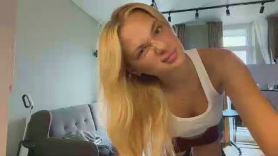 JayBuszak live cam on Cam4