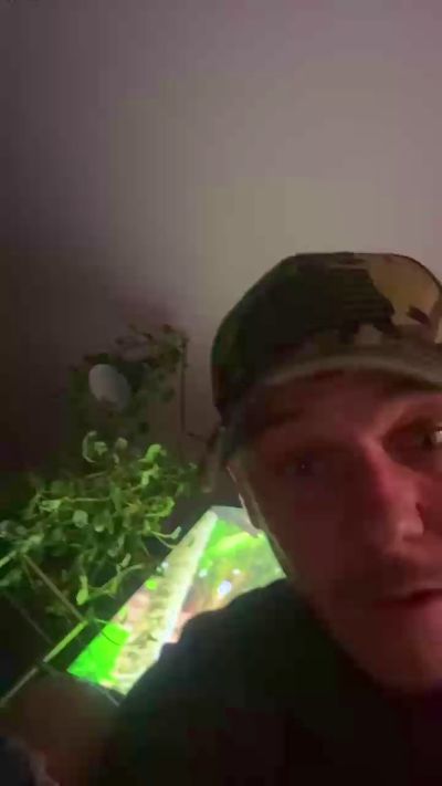 Jaycoin live cam on Cam4