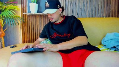 Jayko_Miller3 live cam on Cam4