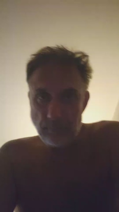Jaywillpla_y live cam on Cam4