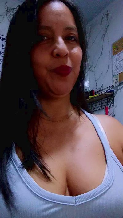 Jaz_Angel live cam on Cam4