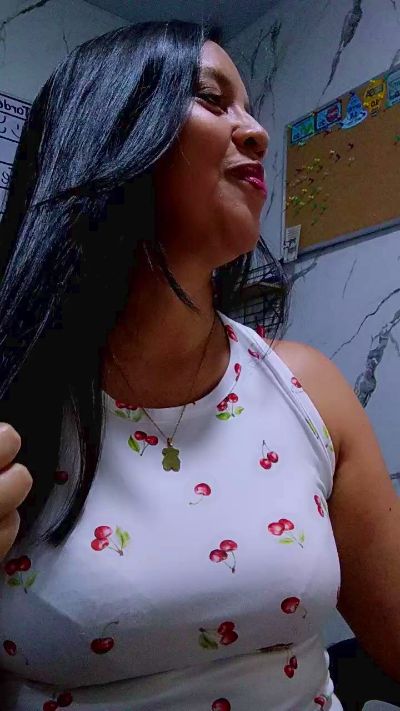 Jaz_Angel live cam on Cam4