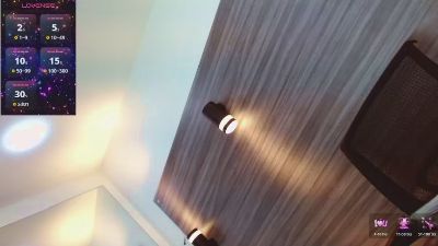 Jazmiinrosee live cam on Cam4