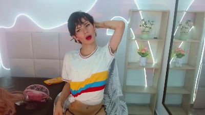 Jazmiinrosee live cam on Cam4