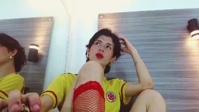 Jazmiinrosee live cam on Cam4