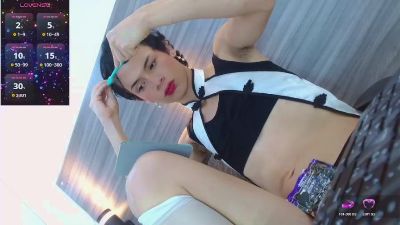 Jazmiinrosee live cam on Cam4