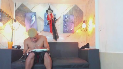 JeanPaul_26 live cam on Cam4