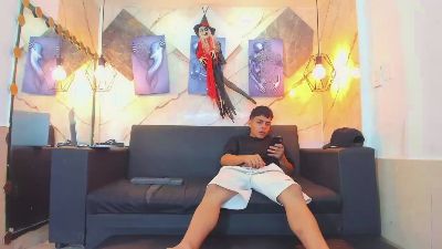 JeanPaul_26 live cam on Cam4