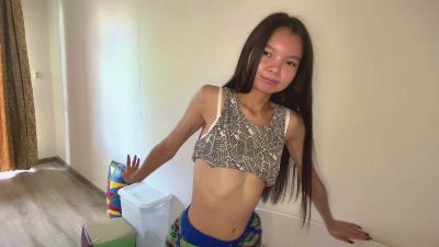 JeannieHovick live cam on Cam4
