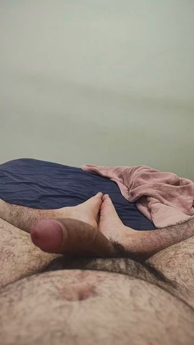 Jeeh1996 live cam on Cam4