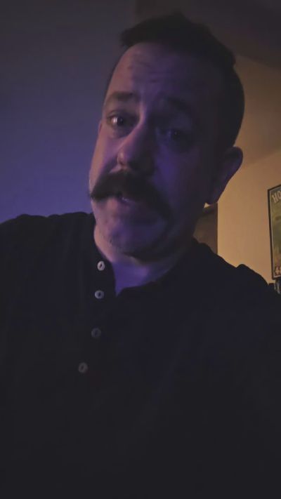 Jeepbrofo live cam on Cam4