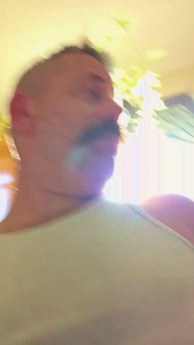 Jeepbrofo live cam on Cam4