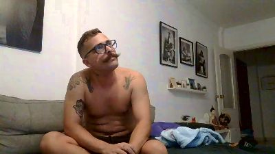 Jeffhubard live cam on Cam4