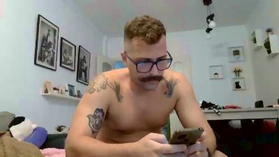 Jeffhubard live cam on Cam4