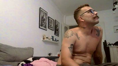 Jeffhubard live cam on Cam4