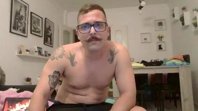 Jeffhubard live cam on Cam4