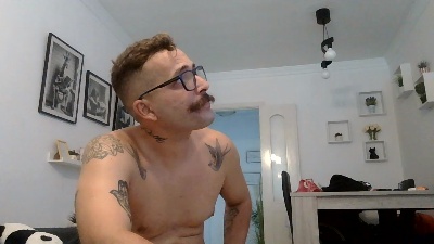 Jeffhubard live cam on Cam4
