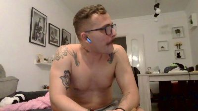 Jeffhubard live cam on Cam4
