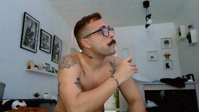 Jeffhubard live cam on Cam4