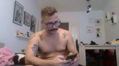 Jeffhubard live cam on Cam4