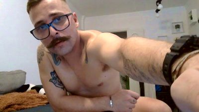 Jeffhubard live cam on Cam4