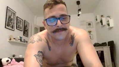 Jeffhubard live cam on Cam4